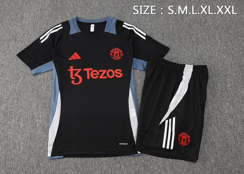 24/25 Manchester United Black Training Set Shirt and Shorts