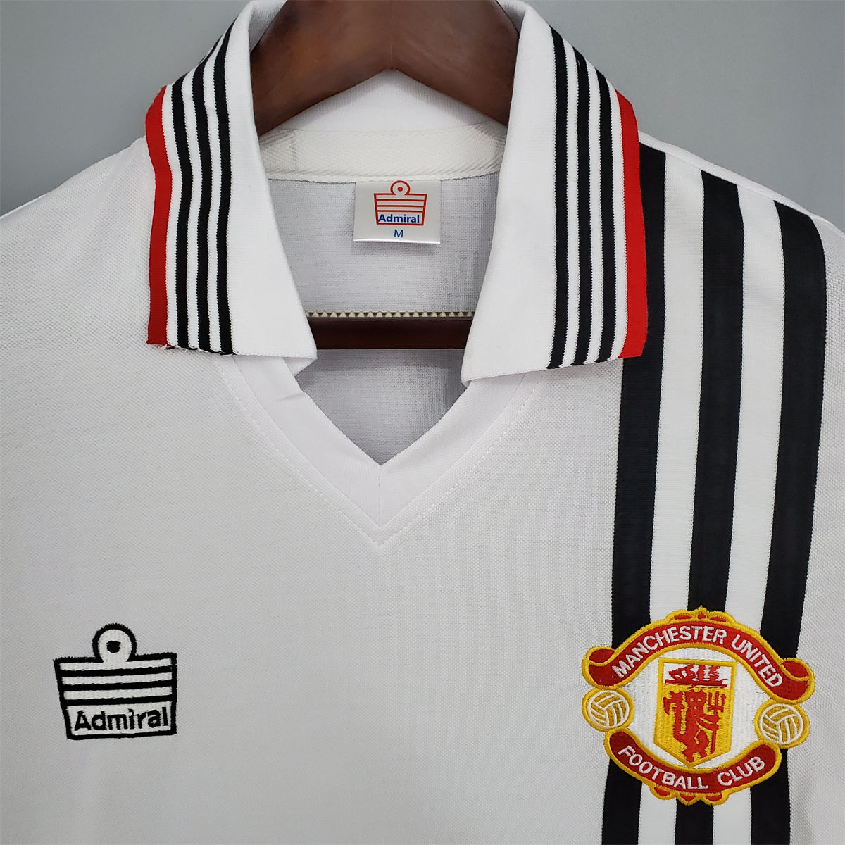 Retro Manchester United 75/80 away jersey Fan Version