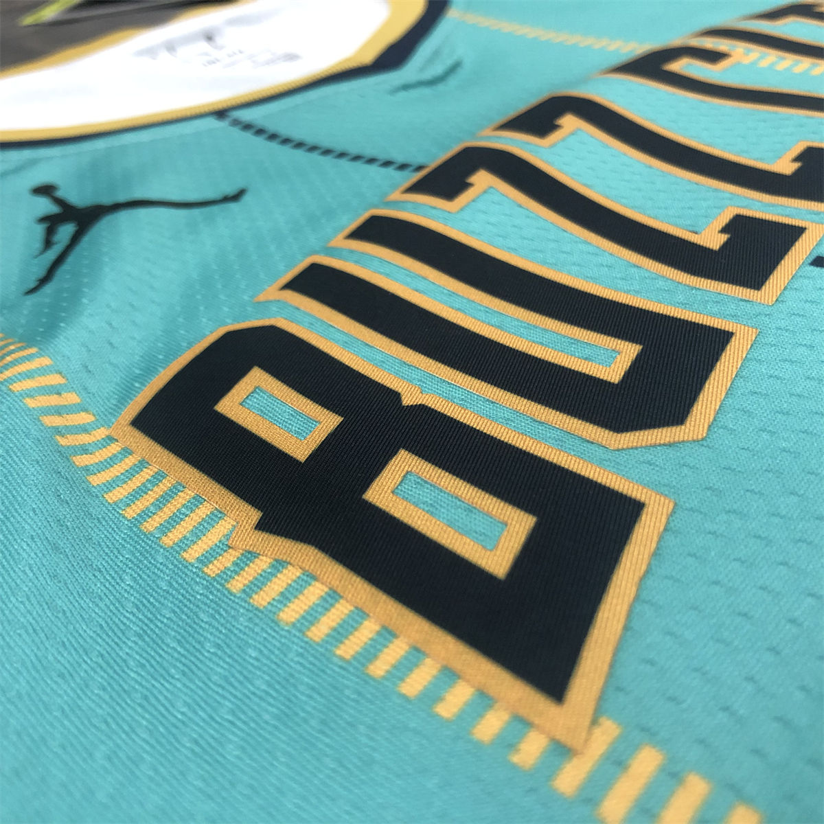 NBA Charlotte Hornets V-Neck Light Green Jersey BALL#2 S-XXL