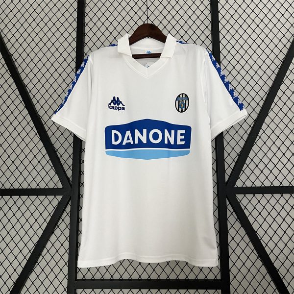 Retro Juventus 90/92 white jersey Fan Version