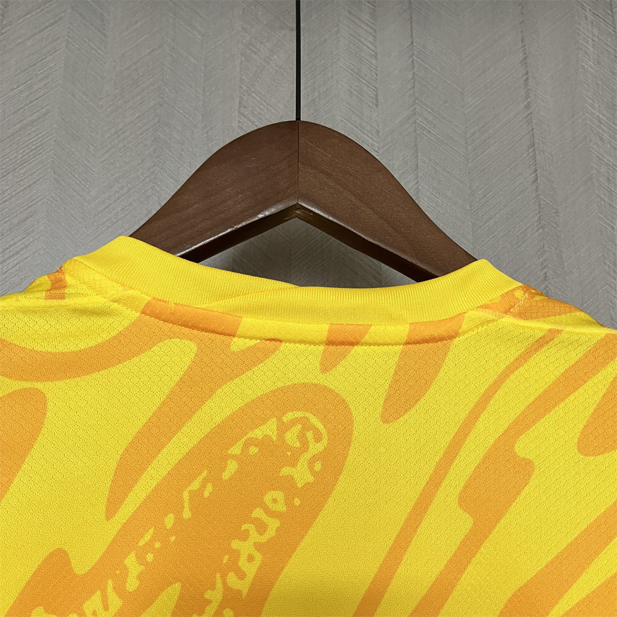 2024/25 Corinthians Goallkeeper Yellow Jersey Fan Version