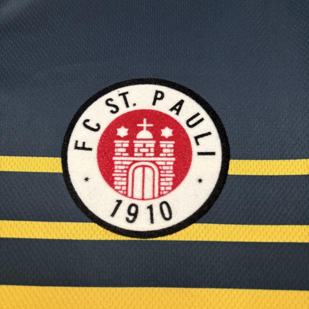 Retro 1997/98 FC St. Pauli Away Jersey Fan Version