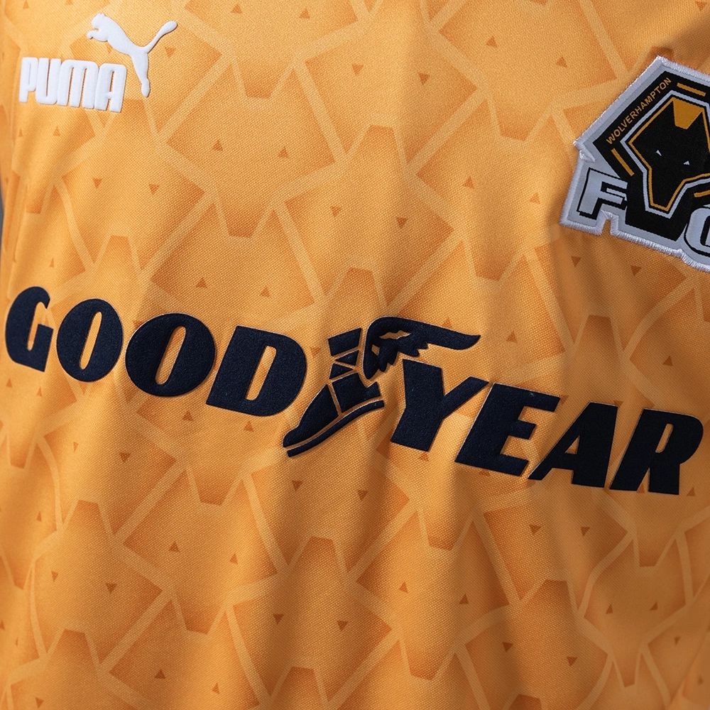 Retro Wolves 1996/98 Home jersey Fan Version
