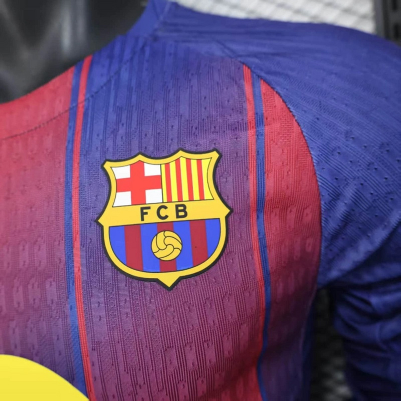 2025/26 Barcelona Home Long Sleeve Jersey Player Version