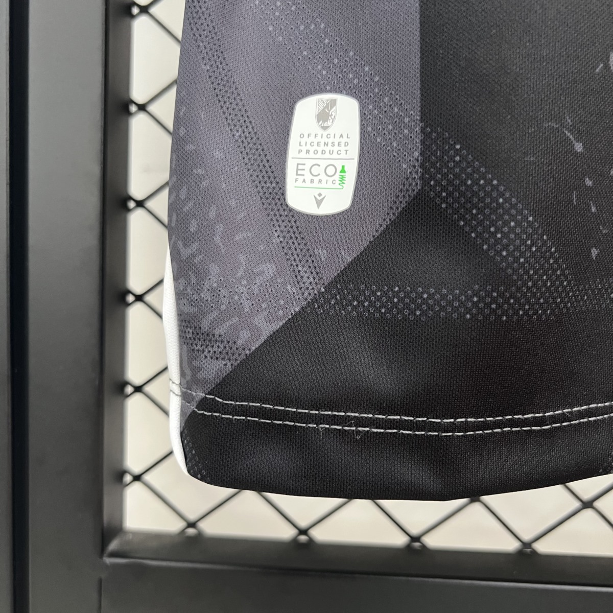 Vitoria Guimaraes 2025-26 Away Black Jersey – Fan Version (BALIEJIN)