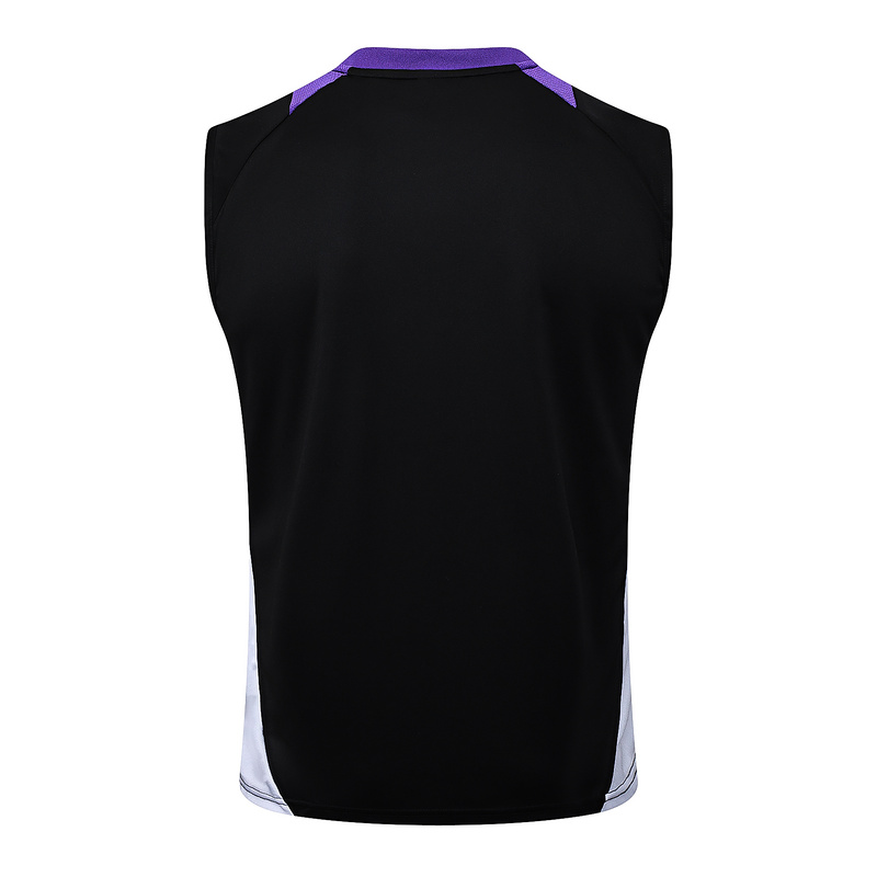 24/25 Real Madrid Black Training Set Shirt and Shorts