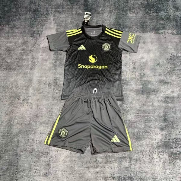 2025/26 Manchester United Special Edition Grey jersey kids Kits size: 16-28