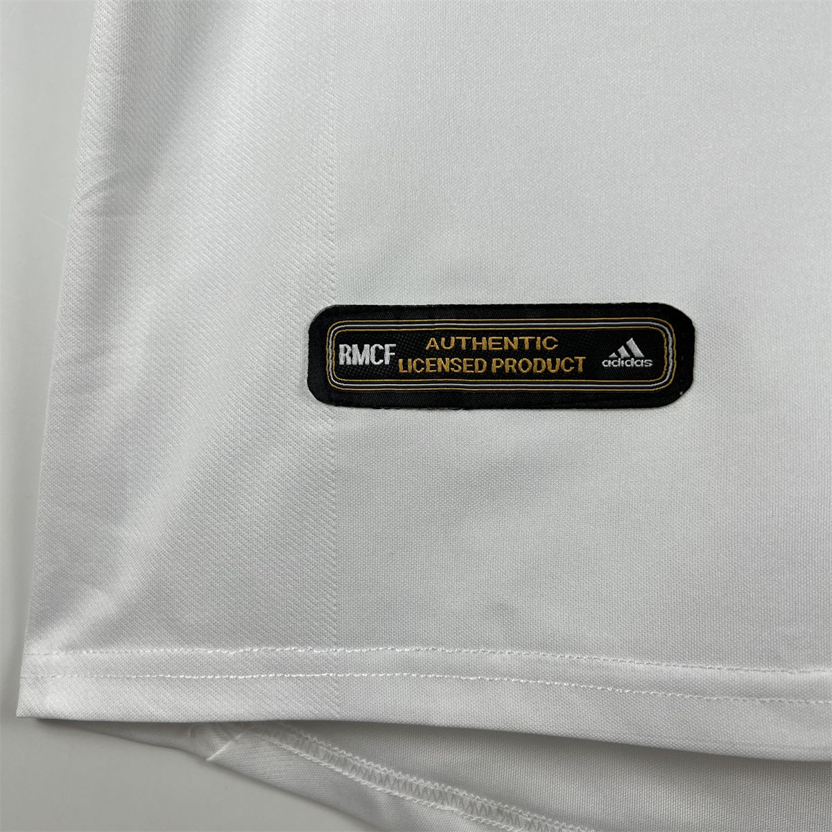 Real Madrid Retro 01/02 Third Home jersey Fan Version