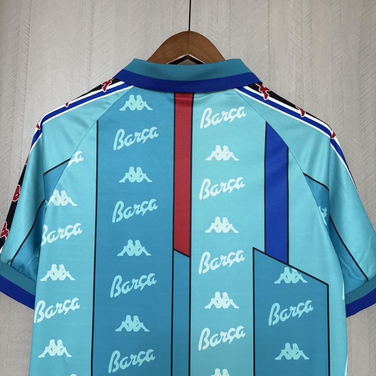 Retro Barcelona 96/97 away jersey Fan Version