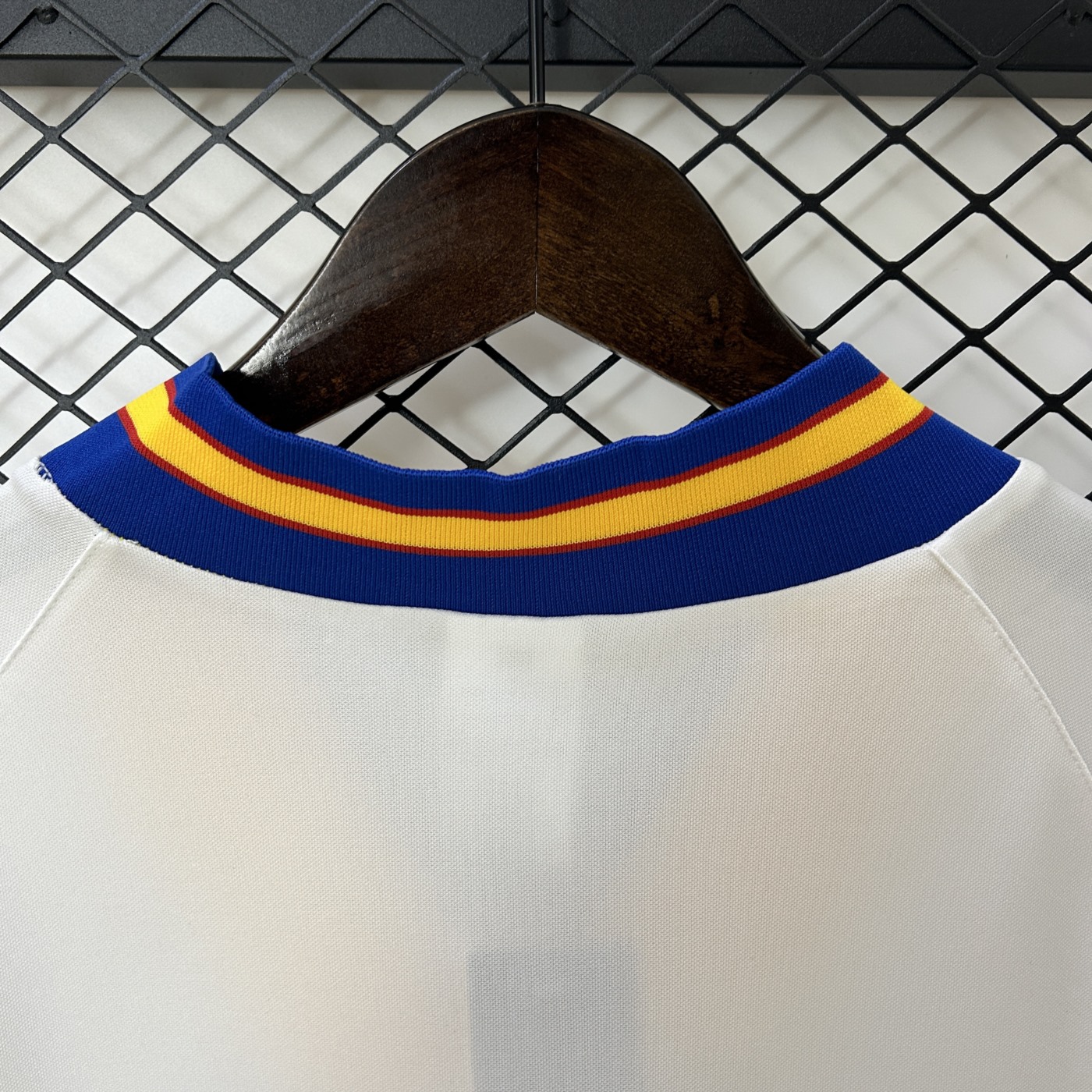 Retro Sweden 1994 Away jersey Fan Version