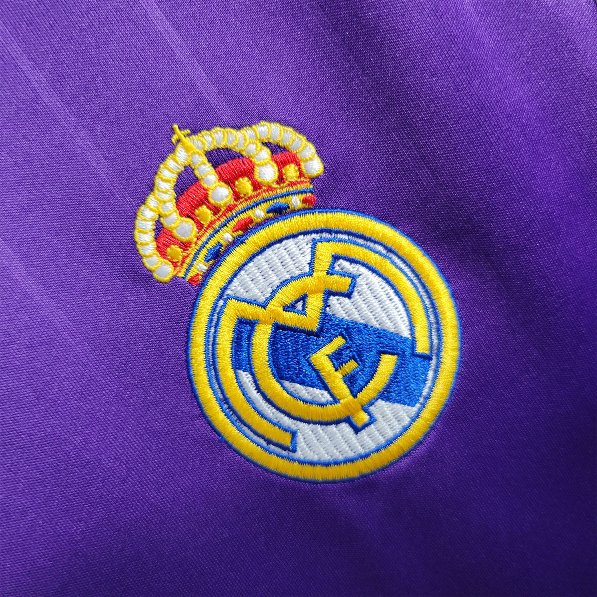 Real Madrid Retro 2006 Purple jersey Fan Version