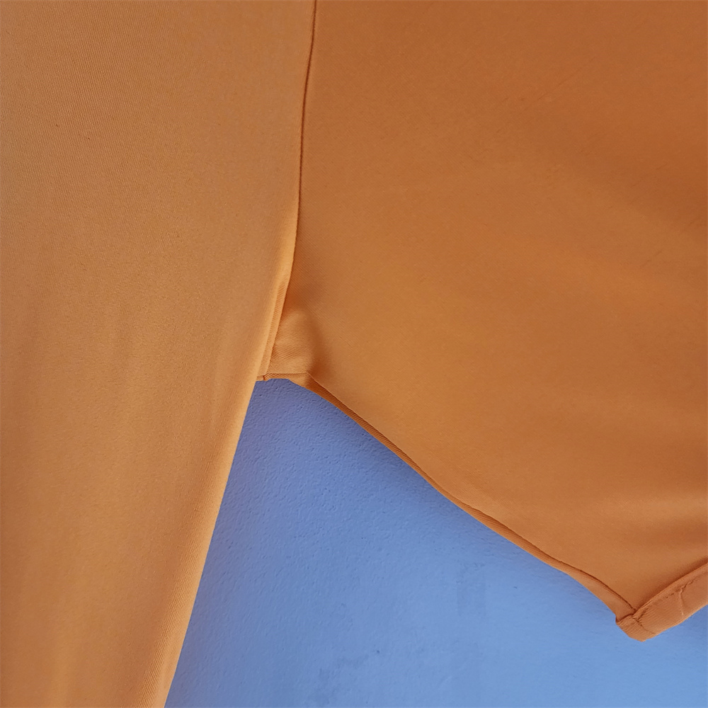 Retro Roma 05/06 Home jersey Fan Version