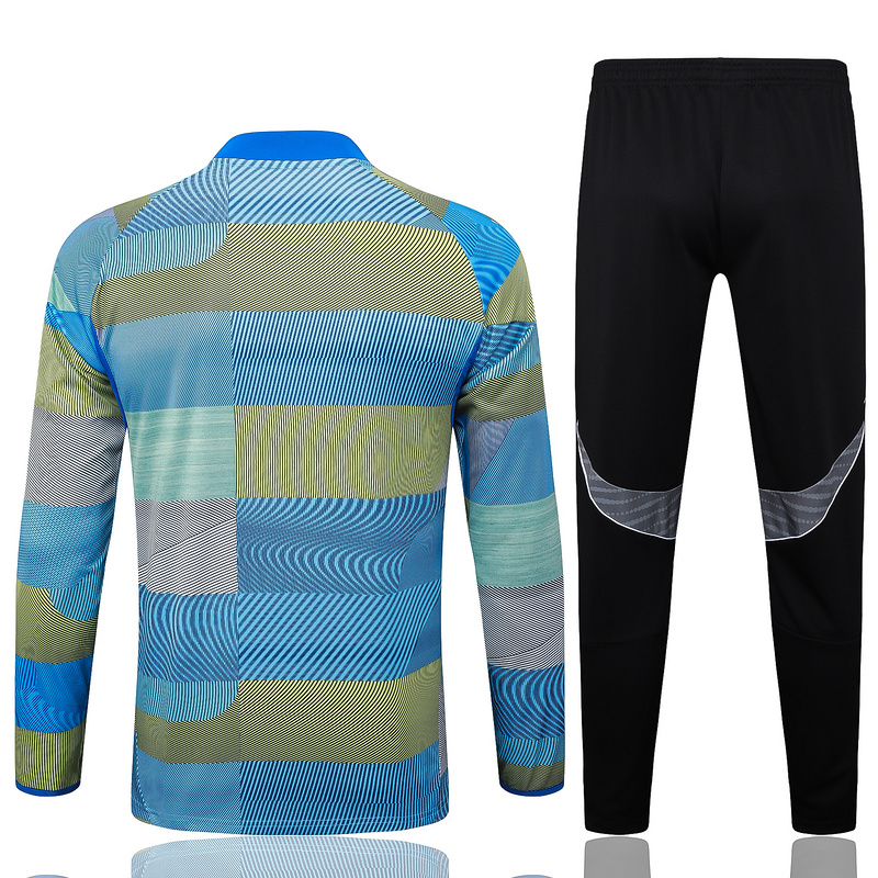 202526 Real Madrid Light green Long-sleeved half-pull training kit Football team kit