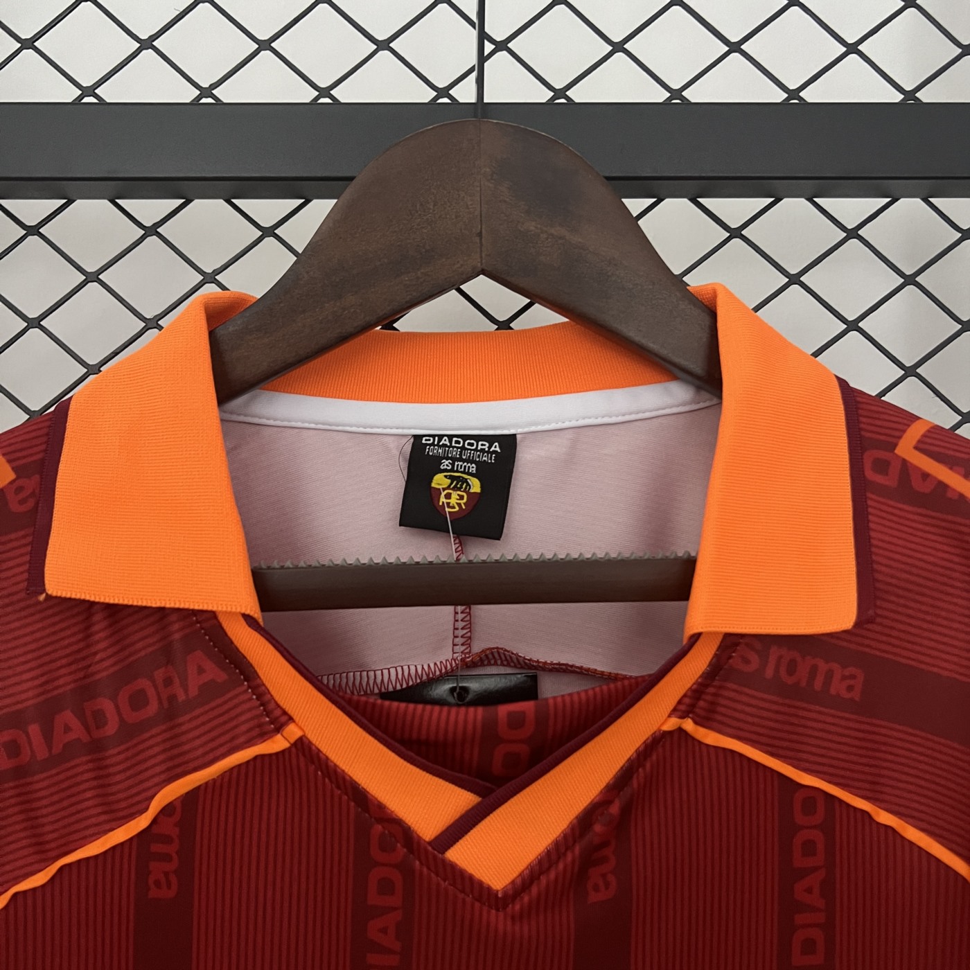 Retro Roma 99/00 Home jersey Fan Version
