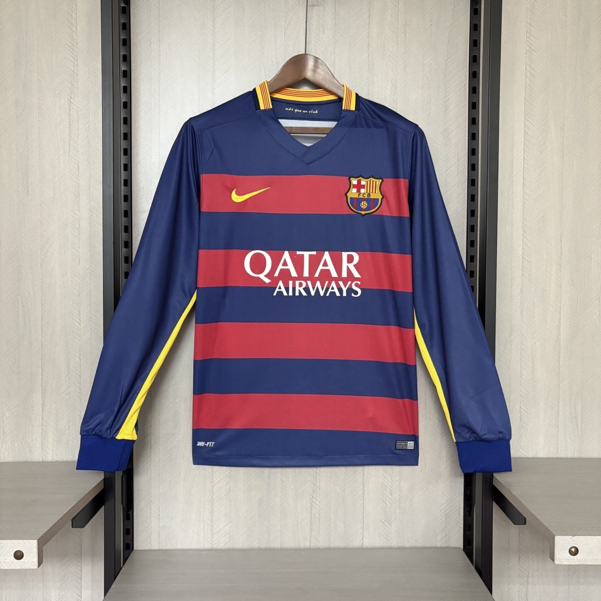Retro Barcelona 15/16 home jersey Fan Version