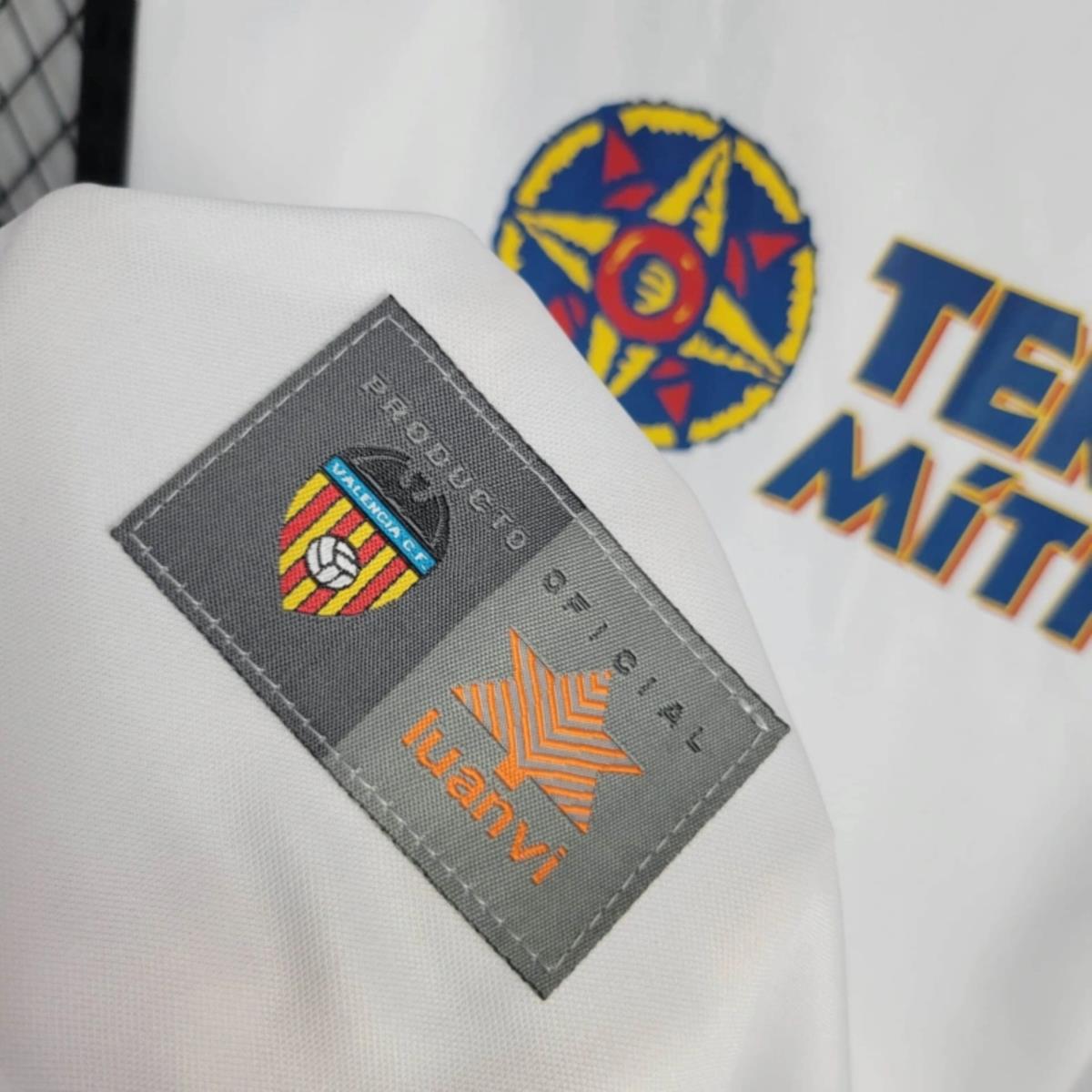 Retro Valencia 1999/00 Home jersey Fan Version