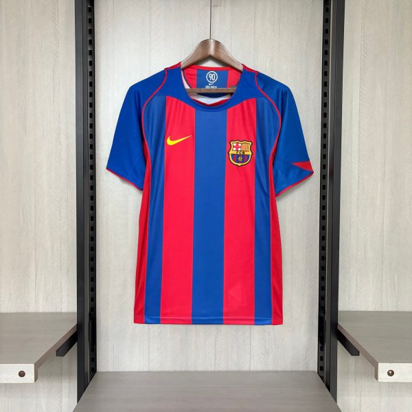 Retro Barcelona 2004/05 Home jersey Fan Version