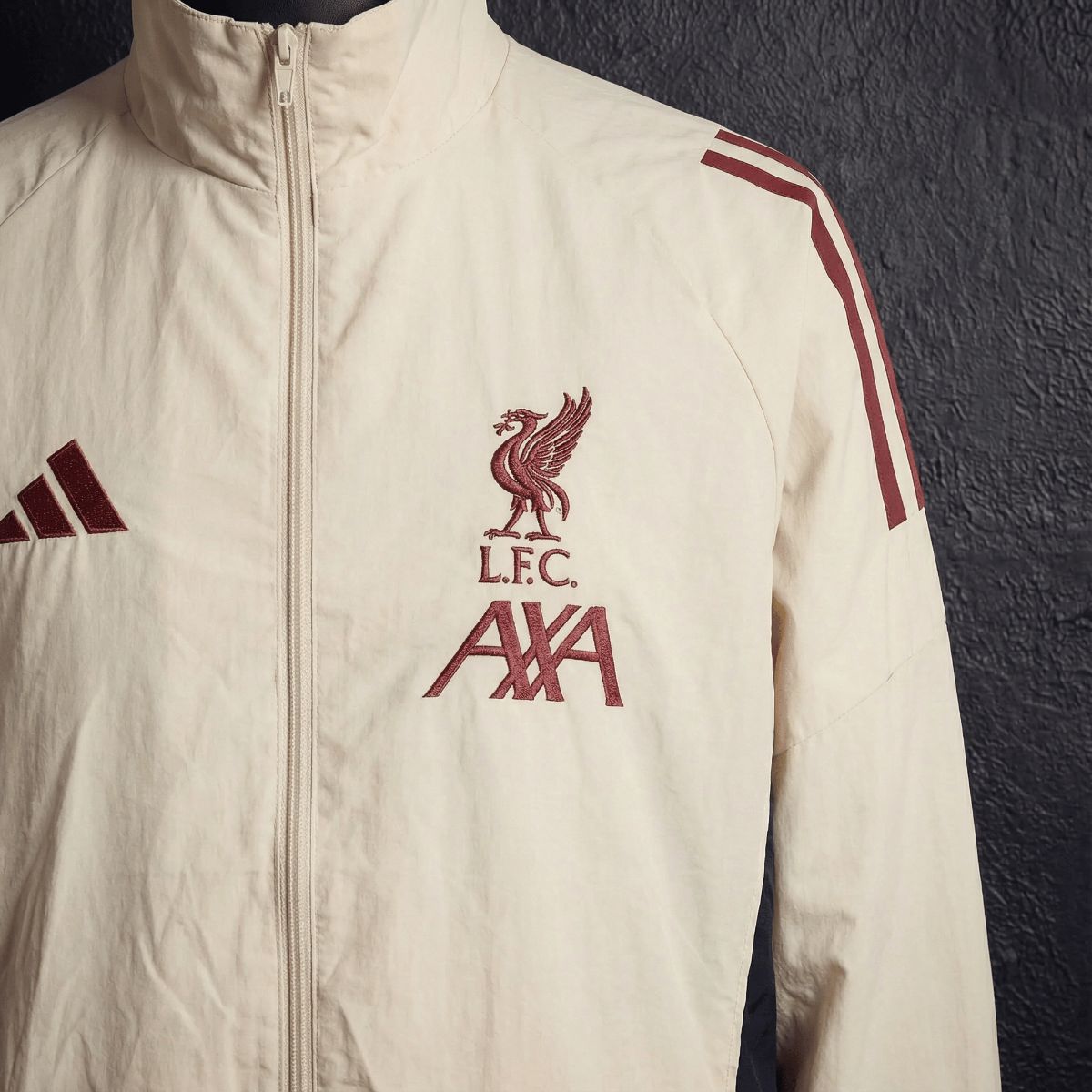 2026 Liverpool Beige Jacket Windbreaker Sport Unifom