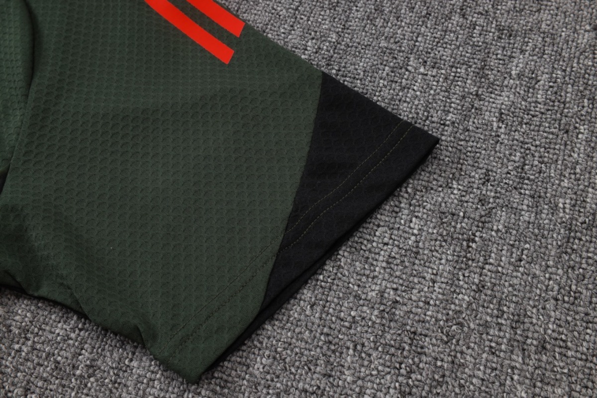 2026 Bayern Munich Dark green Training Set Shirt andShorts