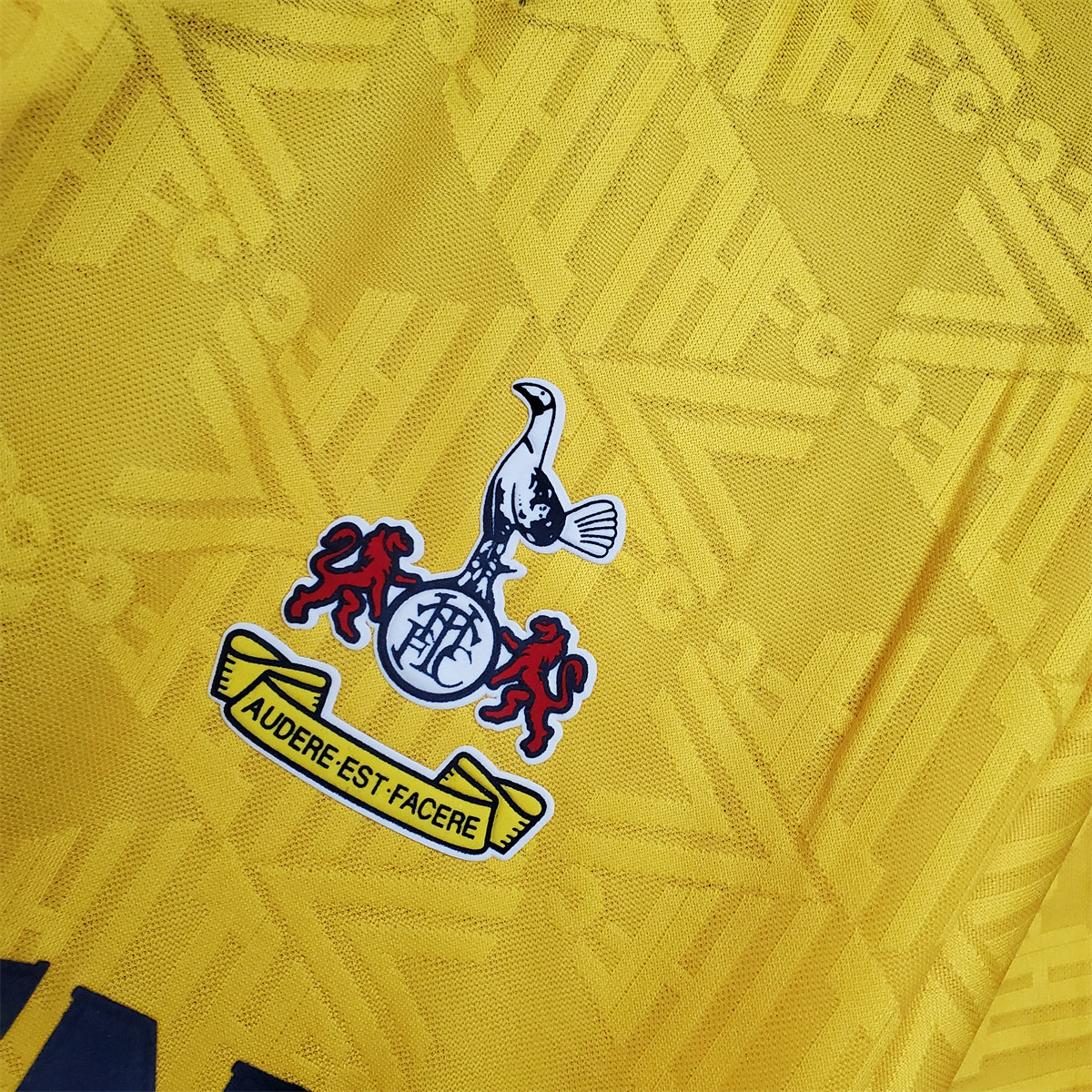 Retro Tottenham 92/94 Away Yellow jersey Fan Version