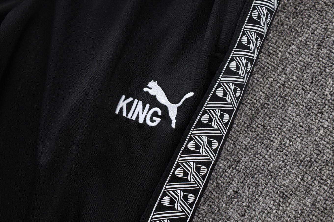 2026 Manchester City Black Long-sleeved half-pull training kit