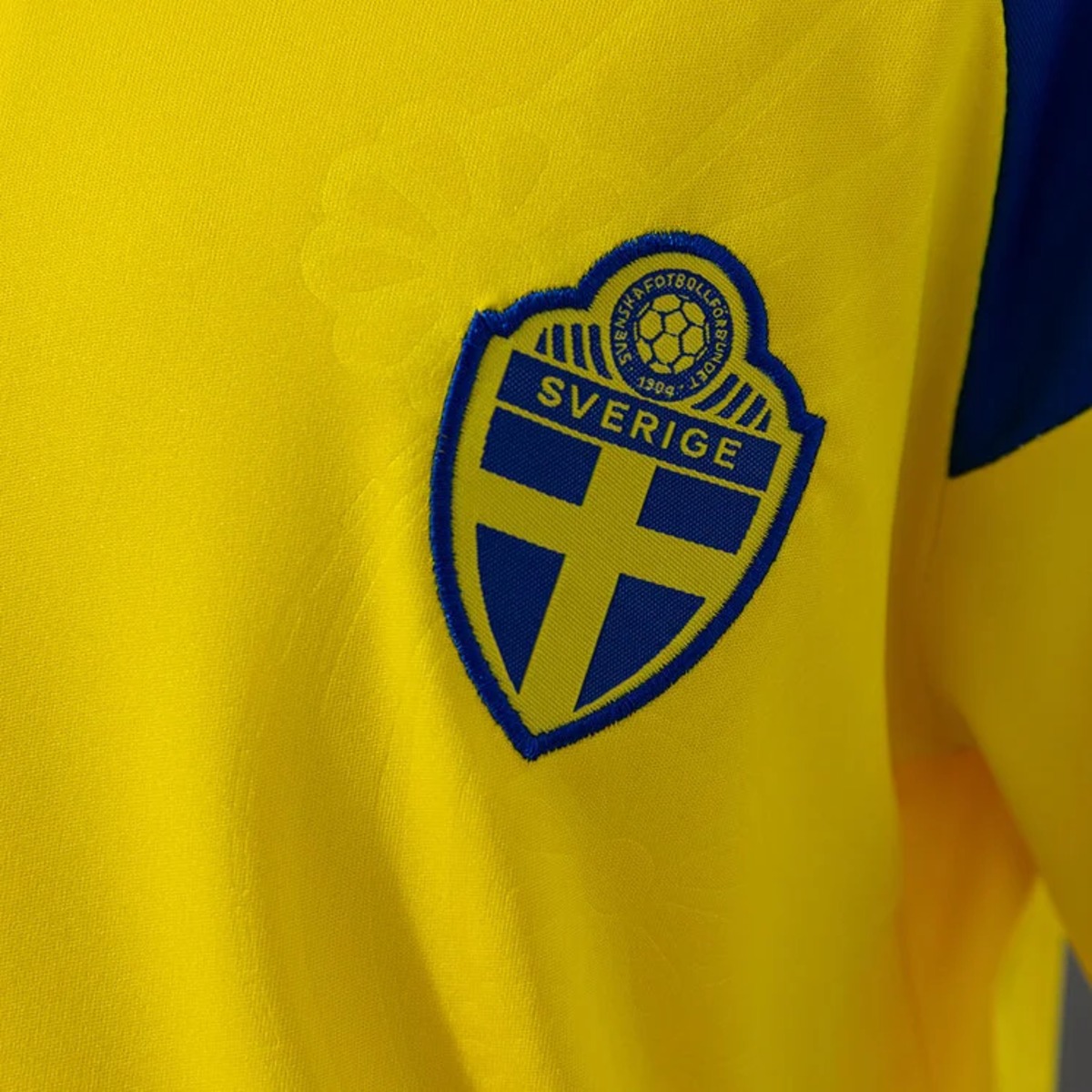 Sweden 2026 World Cup Home Kid Kits Size 16-28