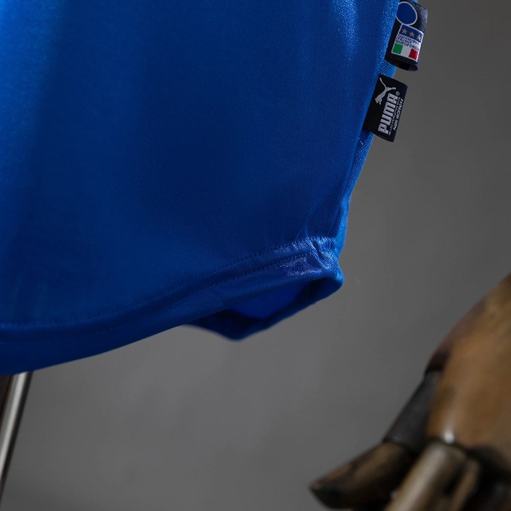 Retro Italy 2004 home jersey Fan Version