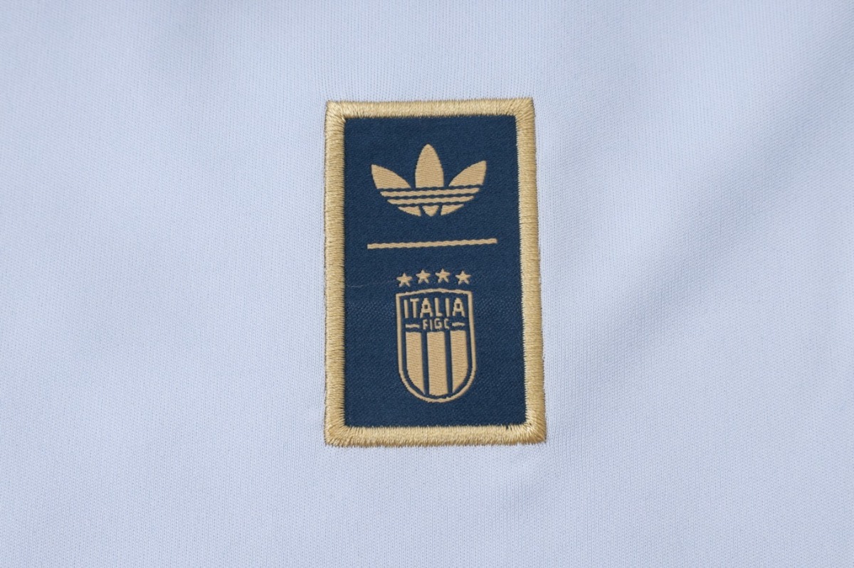 2026 Italy Light blue Training Set Shirt and Shorts