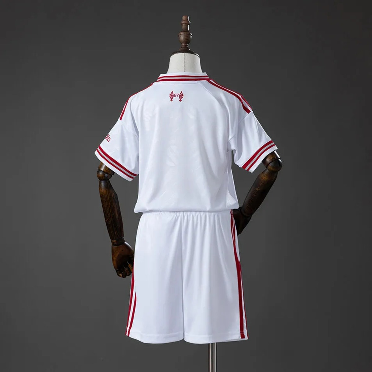2026/27 Liverpool Away Kid Kits