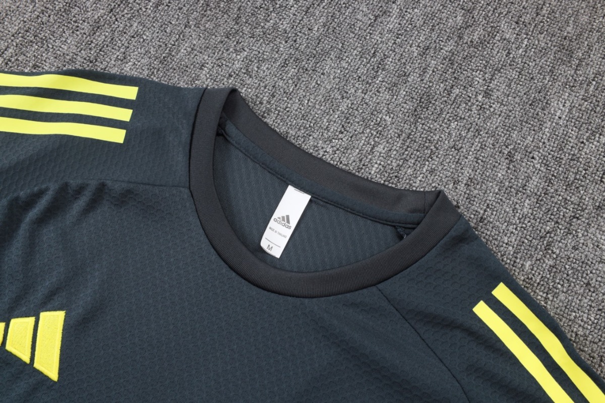 2026 Real Madrid Charcoal gray Training Set Shirt andShorts