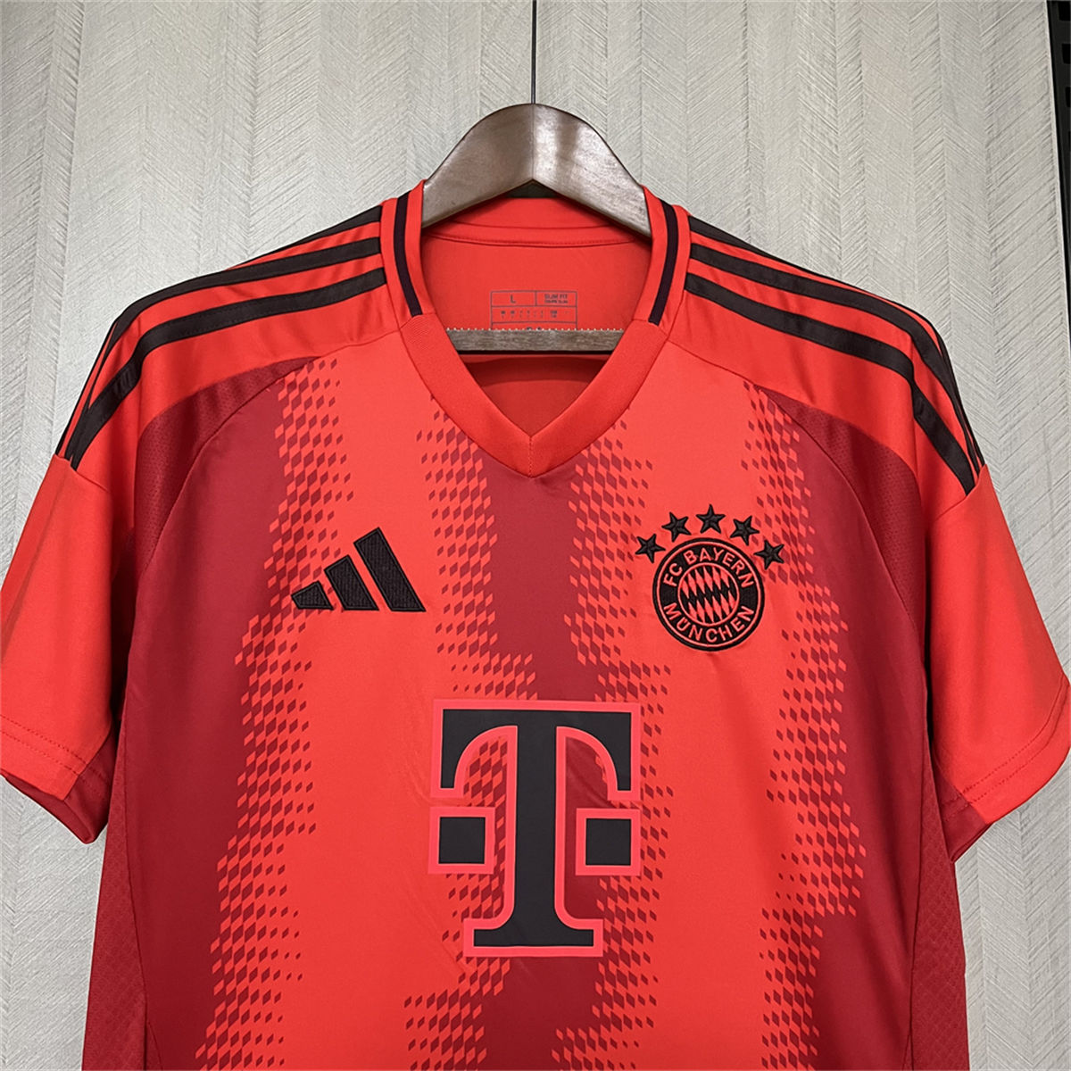 2024/25 Bayern Munich Home Jersey Fan Version