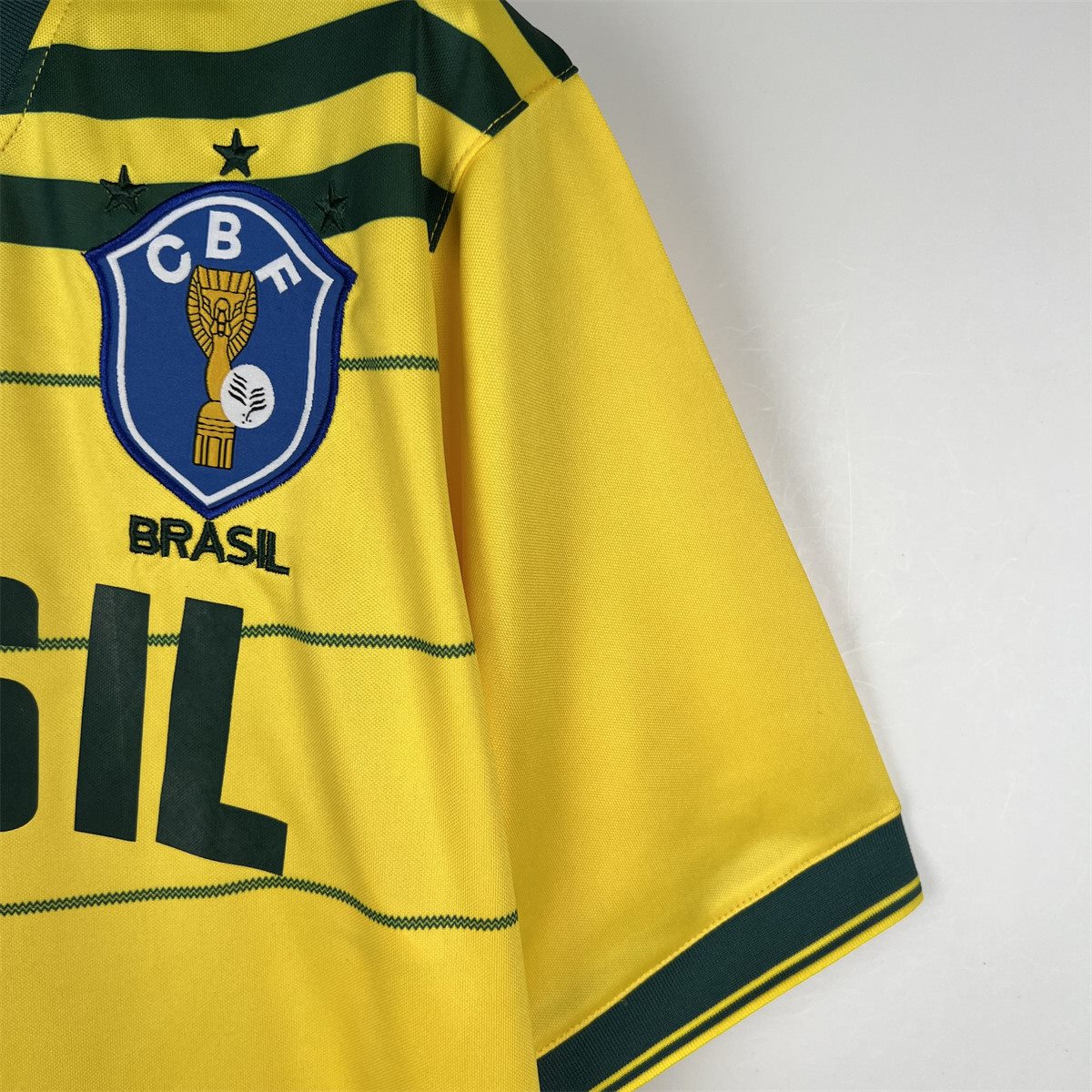 Retro 1984 Brazil home jersey Fan Version