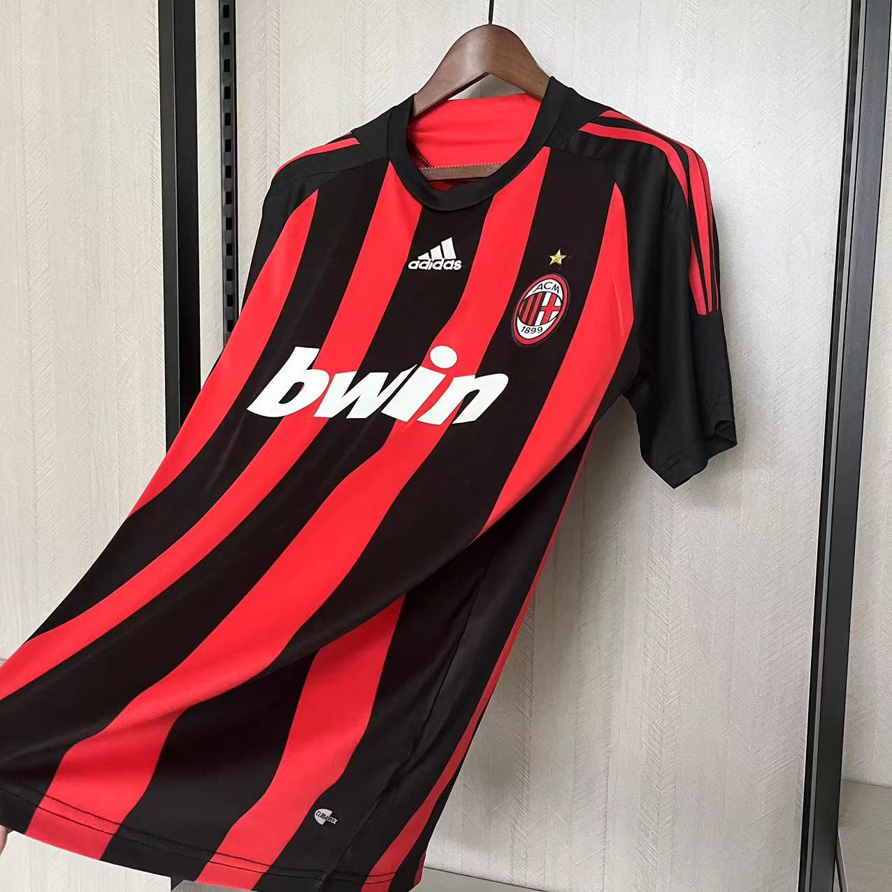 Retro AC Milan 08/09 Home jersey Fan Version