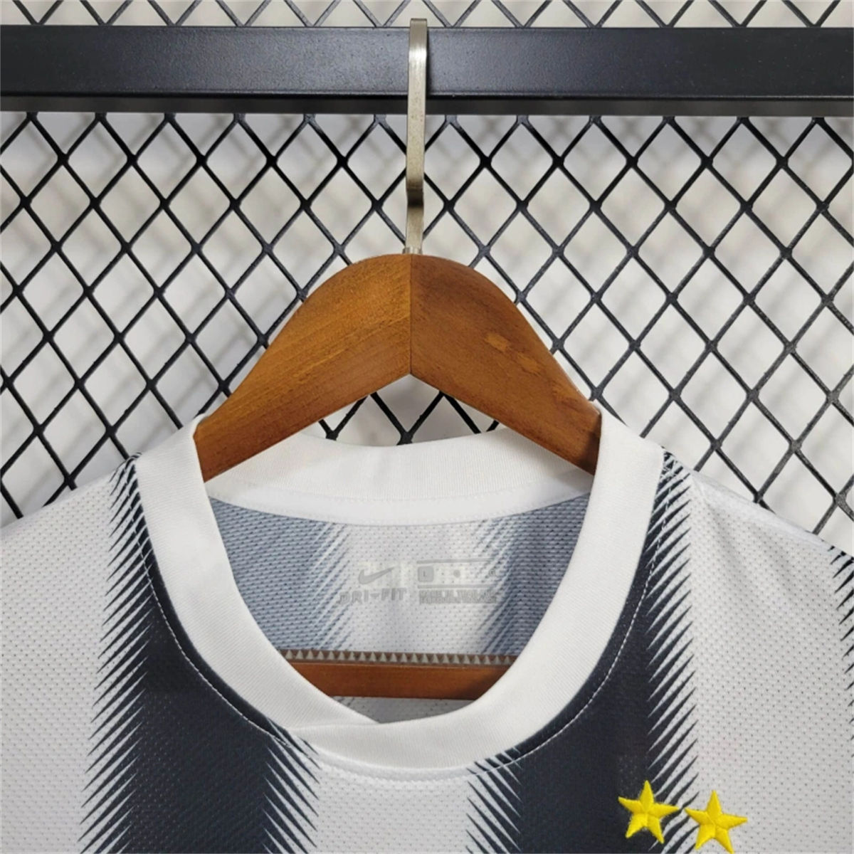 Retro Juventus 11/12 Home jersey Fan Version