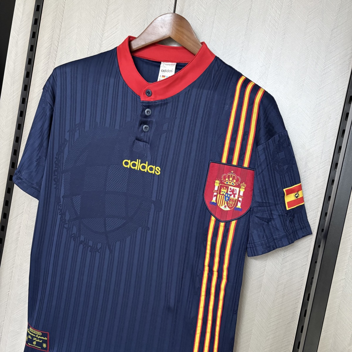 Retro Spain 1996 Away jersey Fan Version