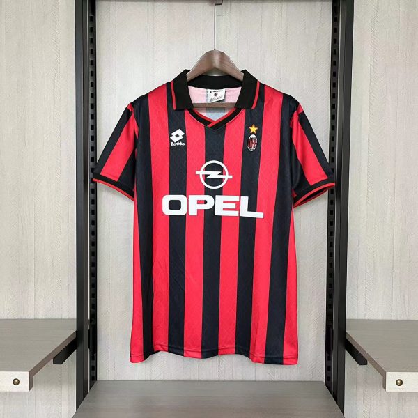 Retro AC Milan 95/96 Home jersey Fan Version