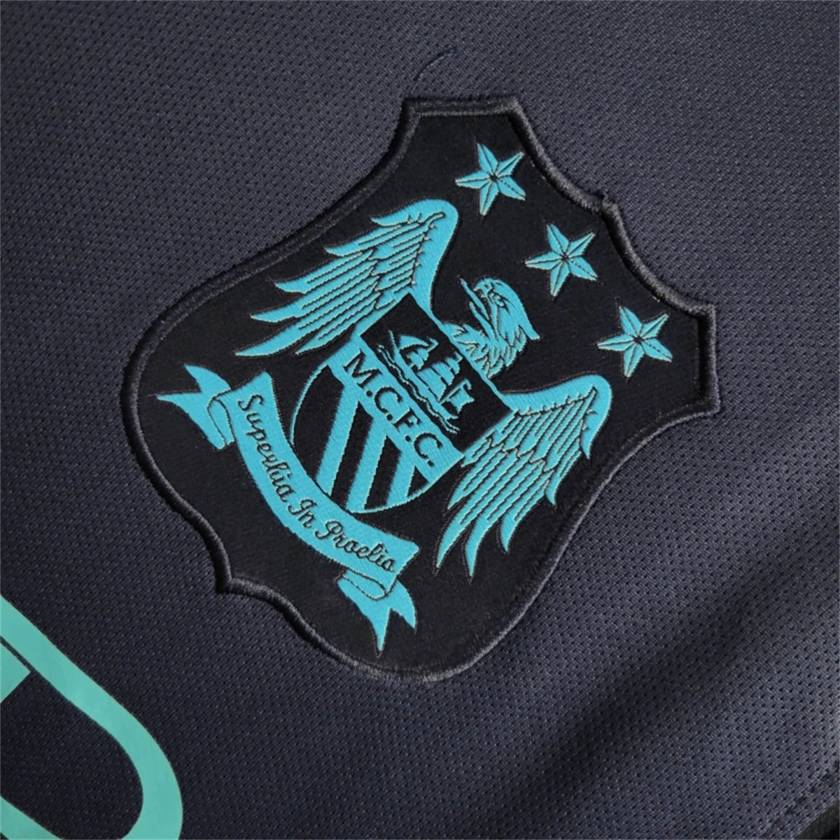 Retro Manchester City 15/16 version Away jersey Fan Version