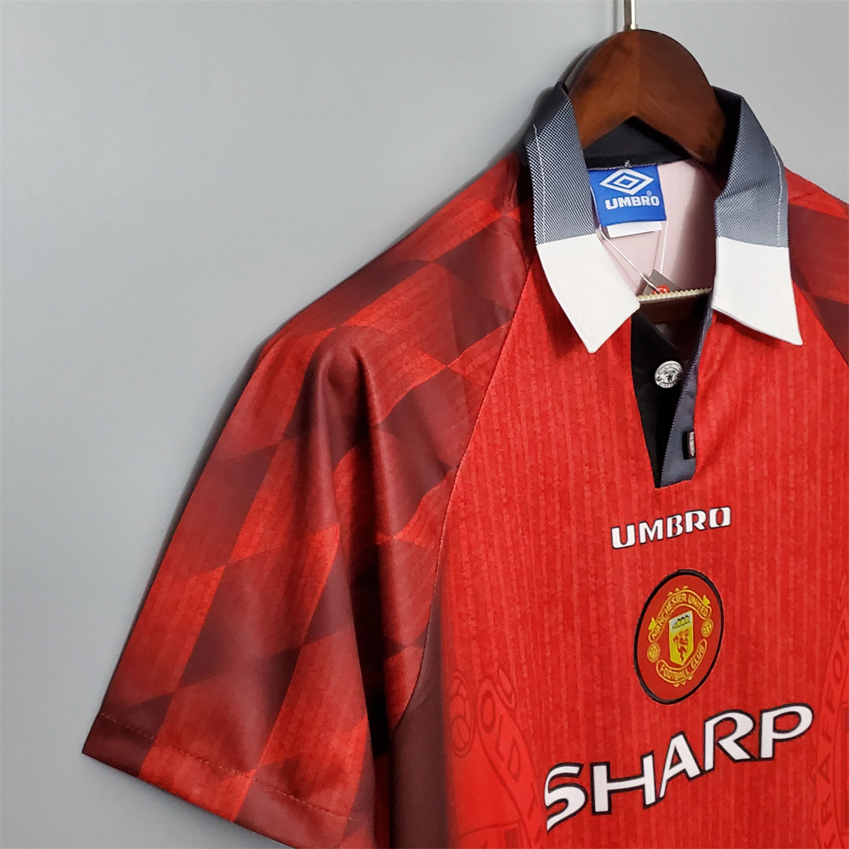 Retro Manchester United 1996 home jersey Fan Version