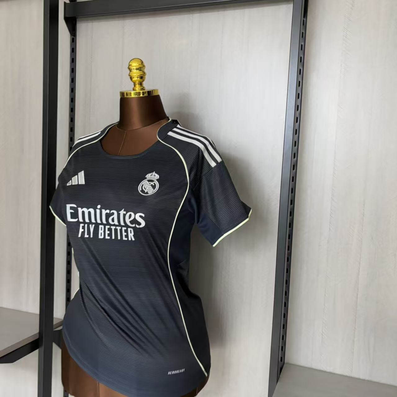 2025/26 Real Madrid Away Women's Jersey Fan Version