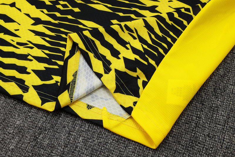 24/25 Dortmund Yellow black Long-sleeved half-pull training kit Football team kit