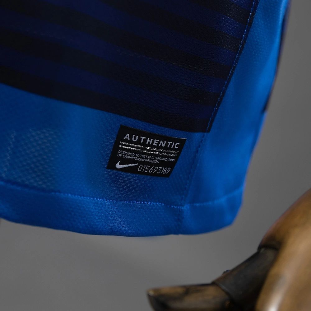 Retro Manchester United 2011/12 Away jersey Fan Version