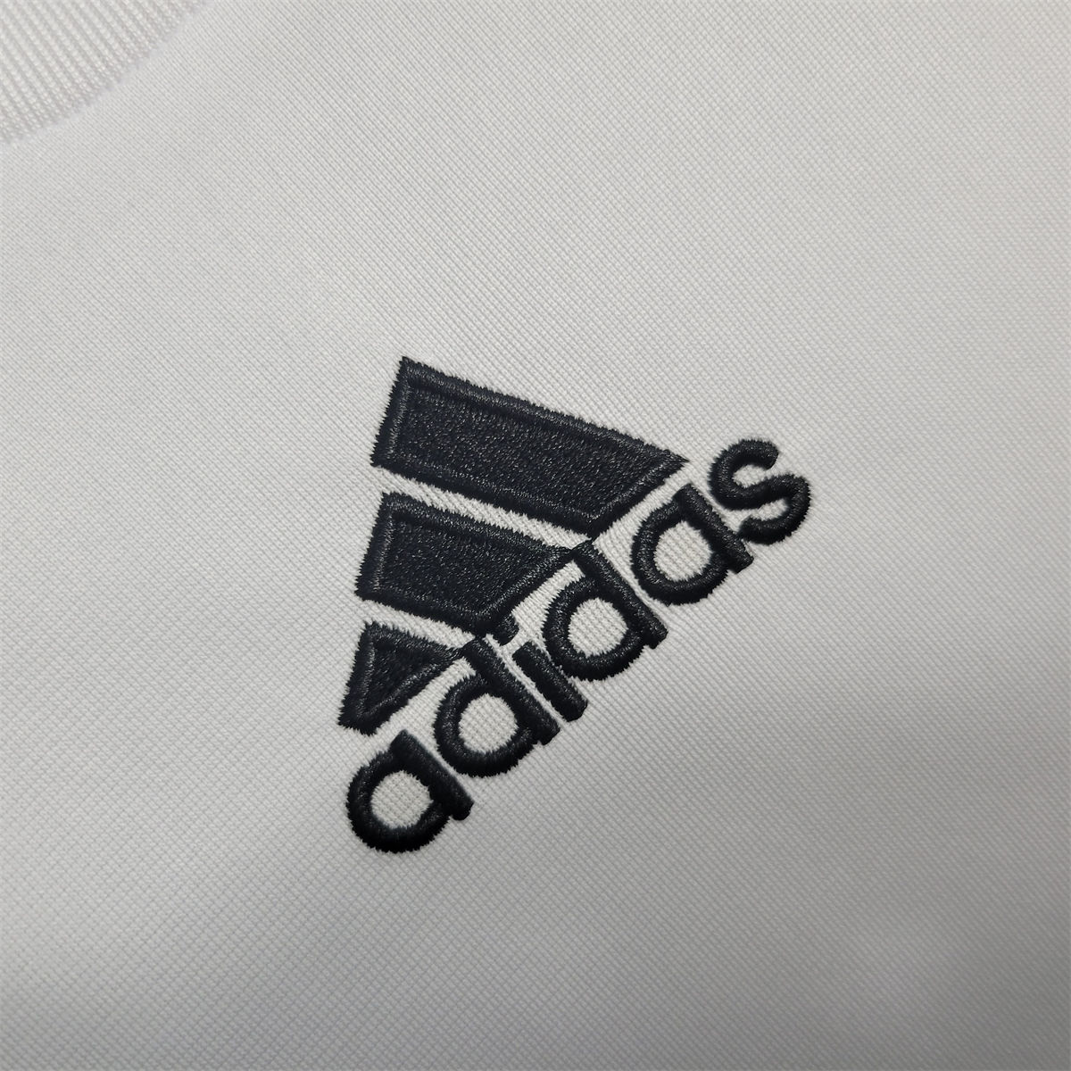 Retro Real Madrid 09/10 Third home jersey Fan Version