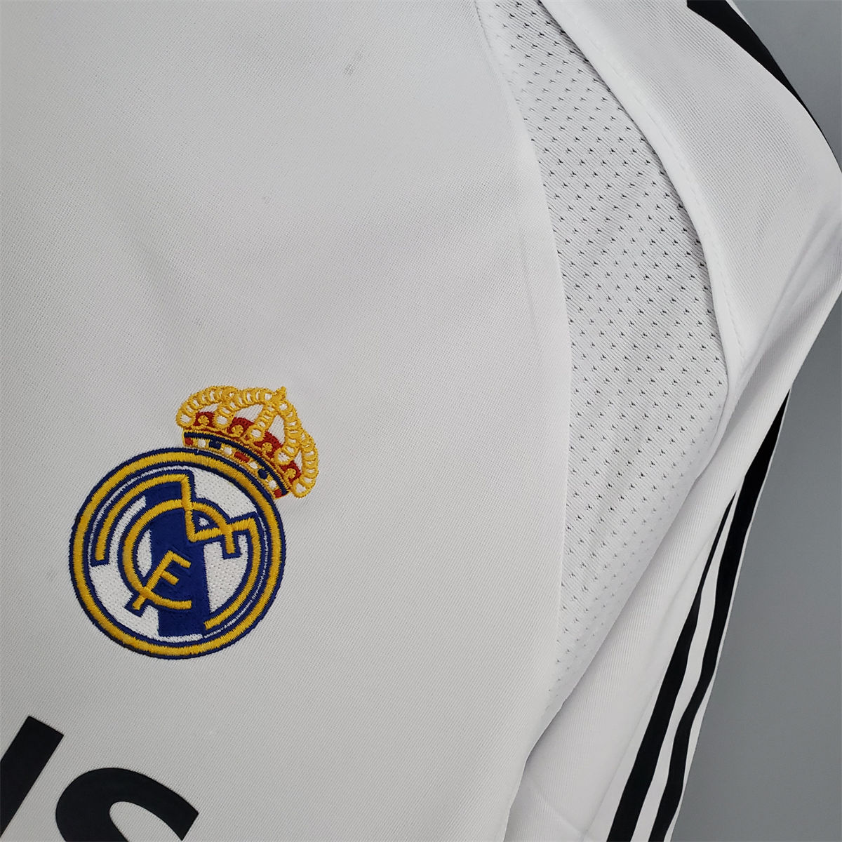 Real Madrid Retro 05/06 Third home jersey Fan Version