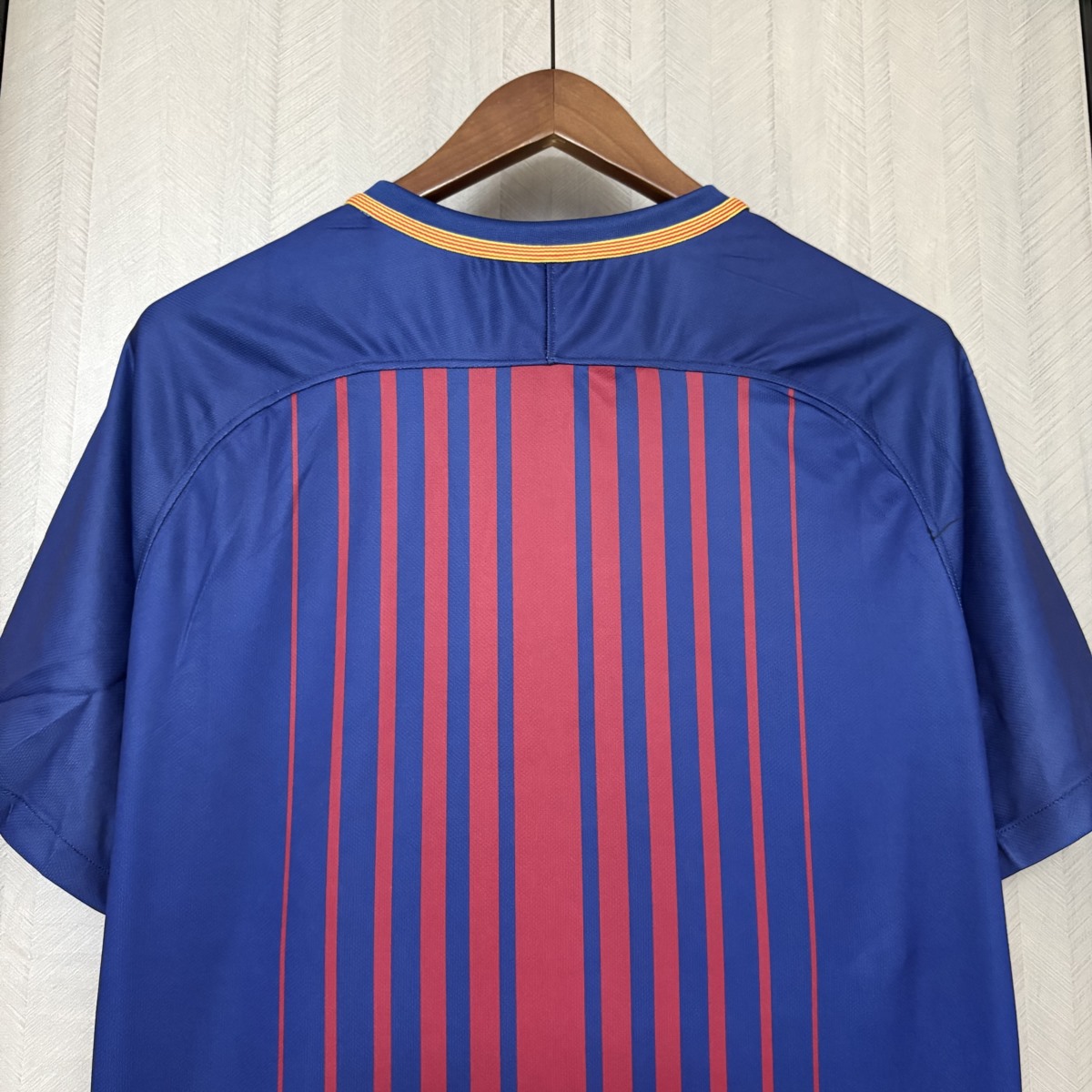 Retro Barcelona 17/18 Home jersey Fan Version