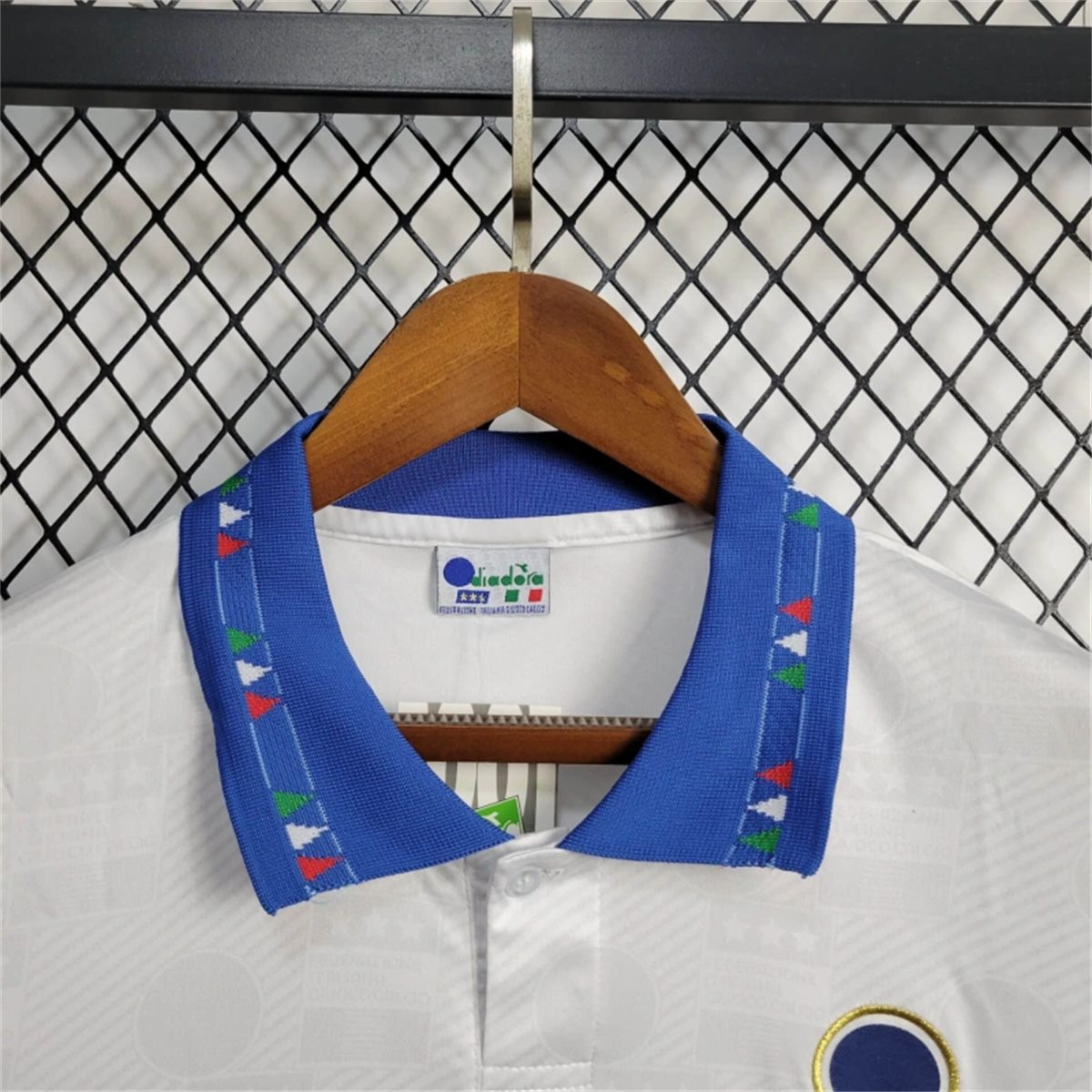 Retro Italy 1994 Away jersey Fan Version