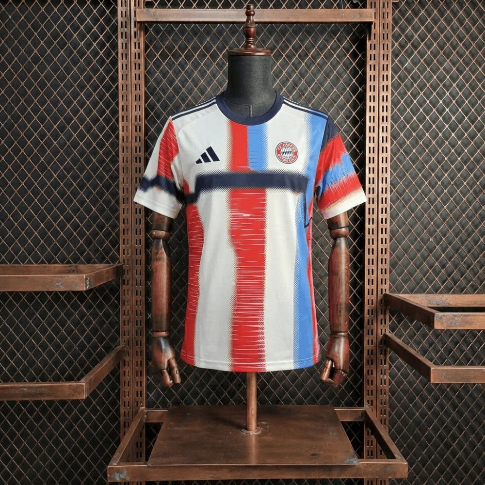2025/26 Bayern Munich Training Jersey Fan Version