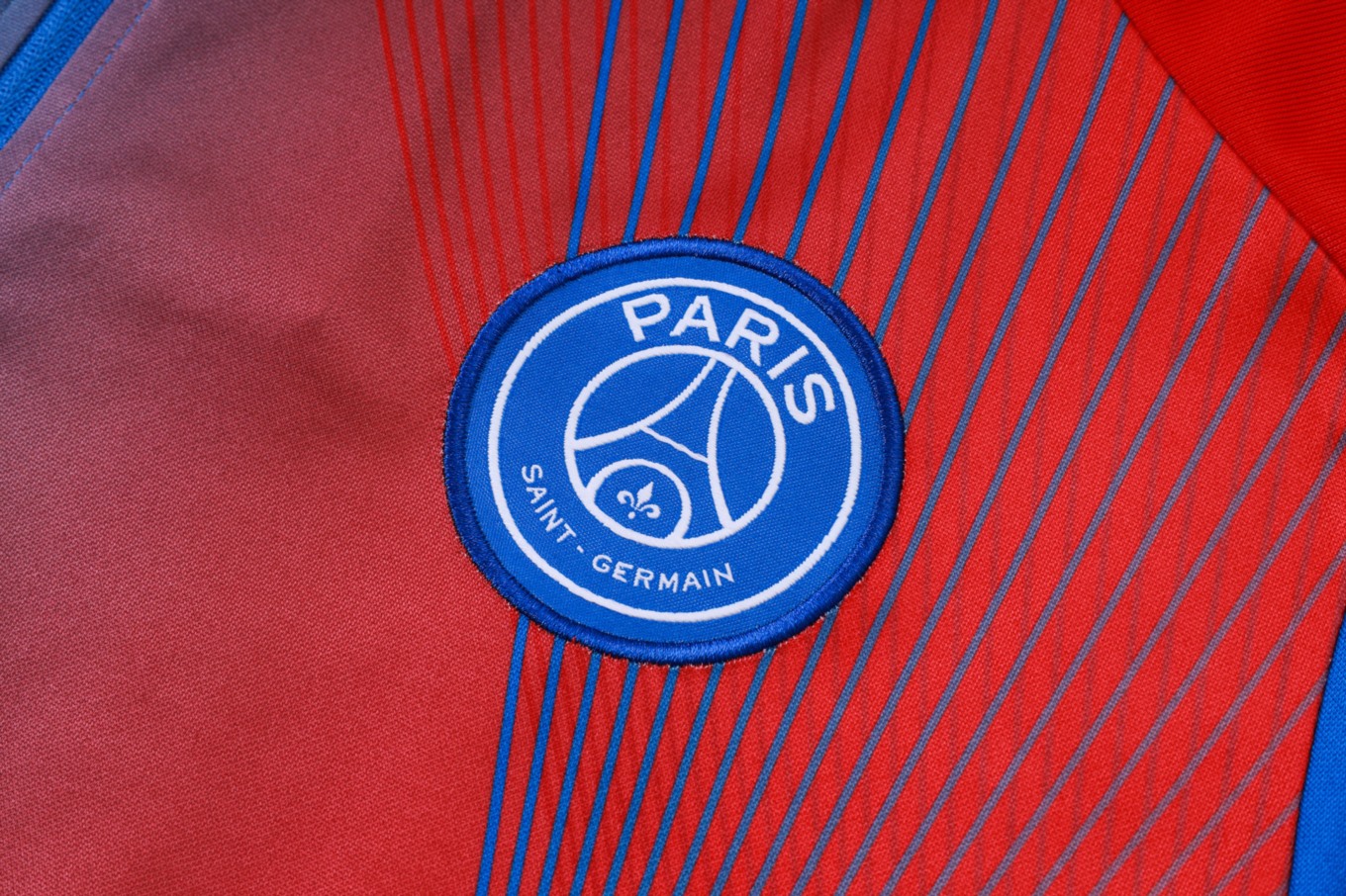 202526 PSG Blue-red  Long-sleeved half-pull training kit