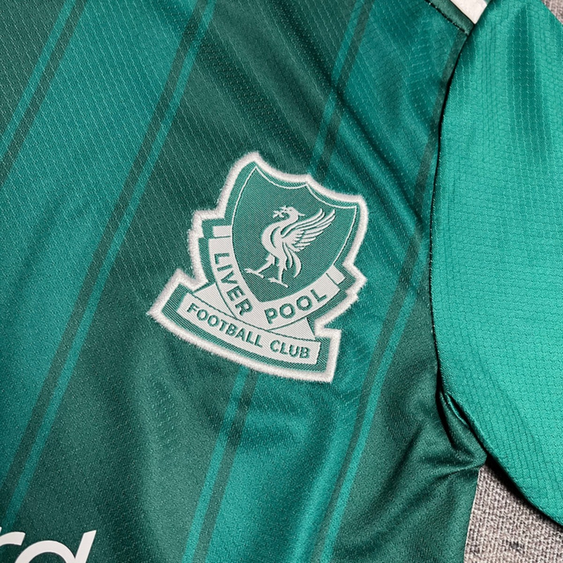 2024/25 Liverpool Green jersey kids Kits size: 16-28