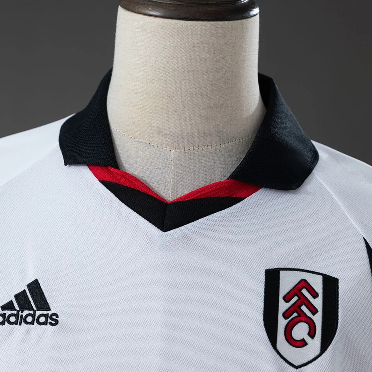 Retro Fulham 2002/03 Home Jersey Fan Version