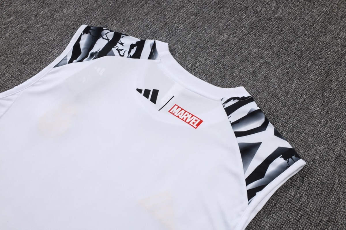 2026 Real Madrid White Training Set Shirt and Shorts